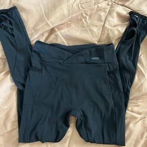 🛑SOLD🛑Gymshark black poise leggings